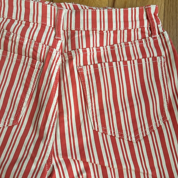 NWT SO Stripe Shorts - Size 11/30 - Picture 6 of 6